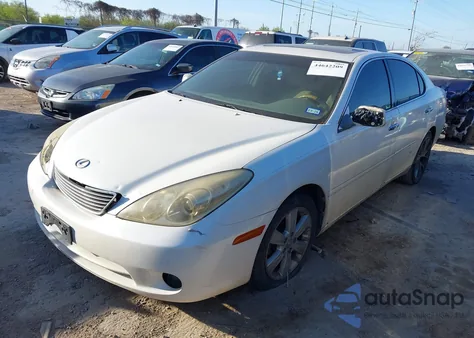 2005 Lexus Es 330 z USA, uszkodzony, nr VIN JTHBA30G755114929